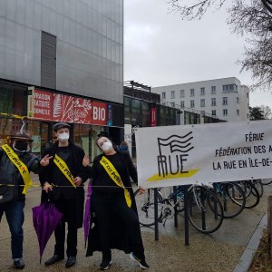17/03/2021 - Manifestation pour la réouverture des lieux culturels à Montreuil